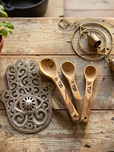 Unique Gifts & Home