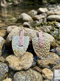Mixed Metal Hammered Arrowhead Earrings – Handcrafted Brass and Copper Design