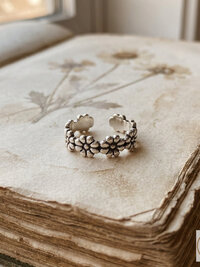 Sterling Silver Flower Toe Ring