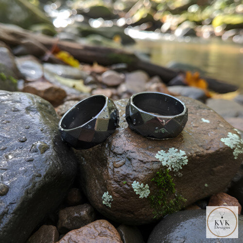 6mm Magnetic Hematite Faceted Ring
