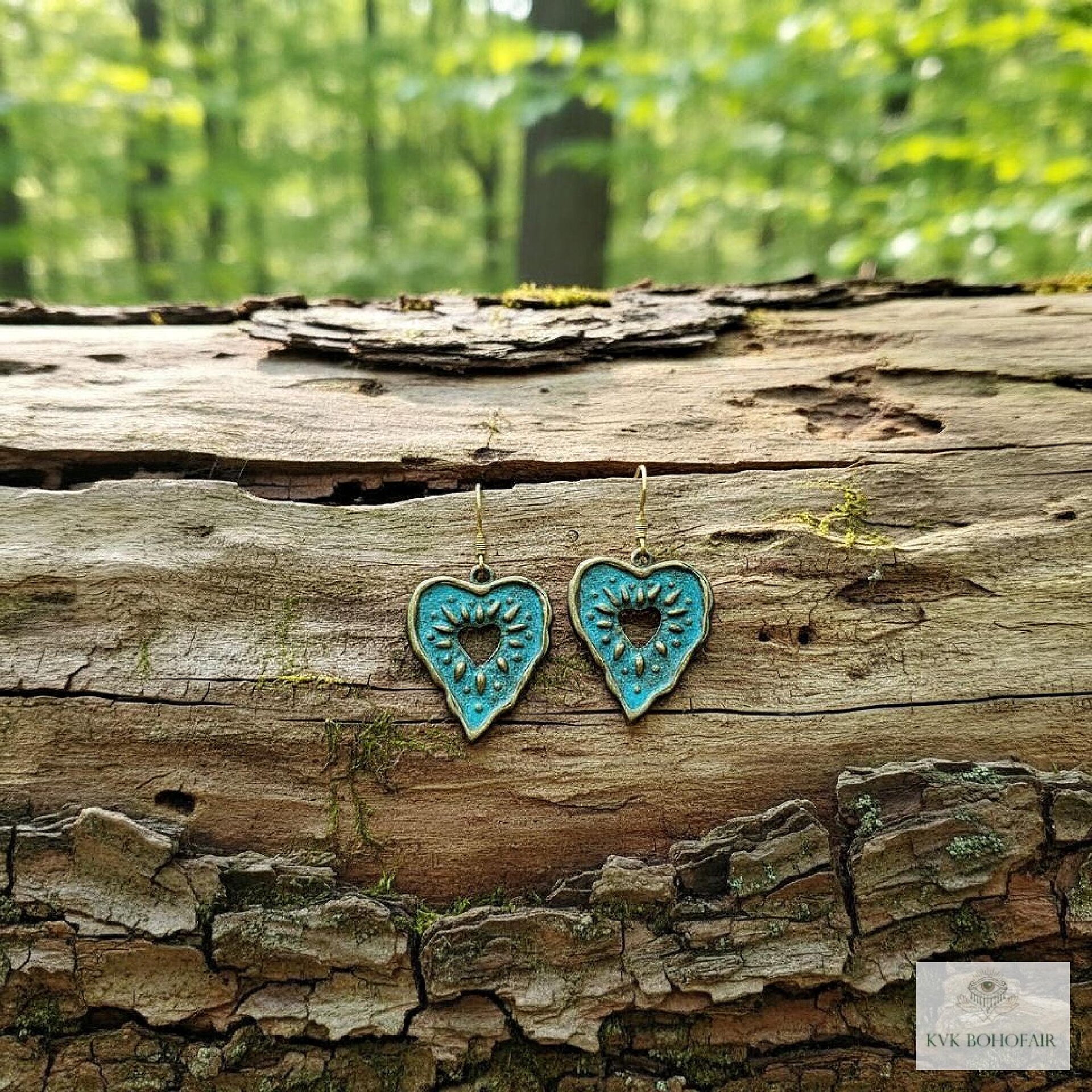 Rustic Patina Brass Heart Sunburst Earrings: Boho Jewelry