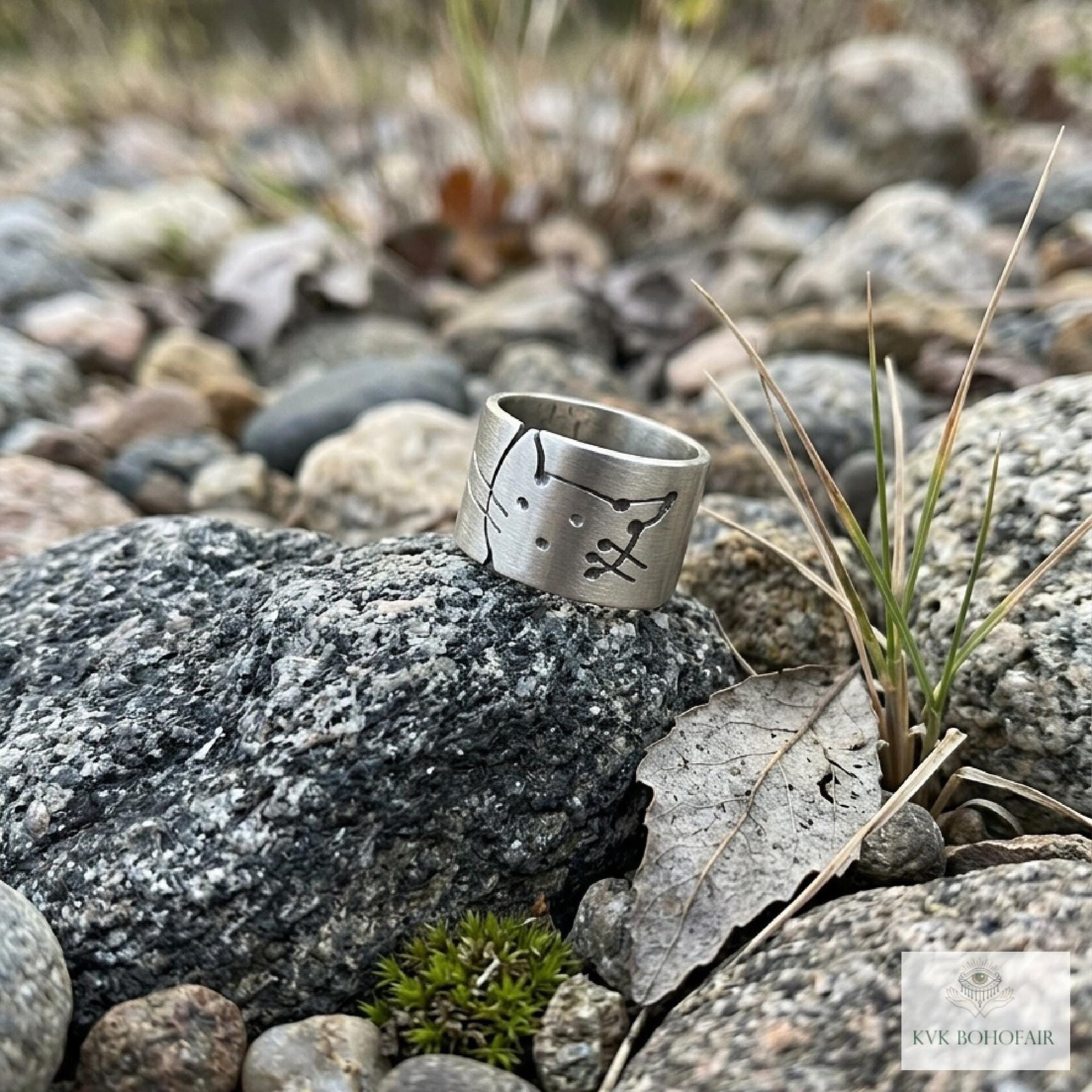 Silver-Plated Brass Cat Tree Face Ring, Rustic Boho Adjustable Statement Jewelry