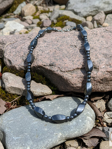 Men's Magnetic Hematite Twisted Bead Necklace
