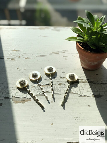 Elegant Mother of Pearl Hair Pins with Rhinestone Accents | Set of 4
