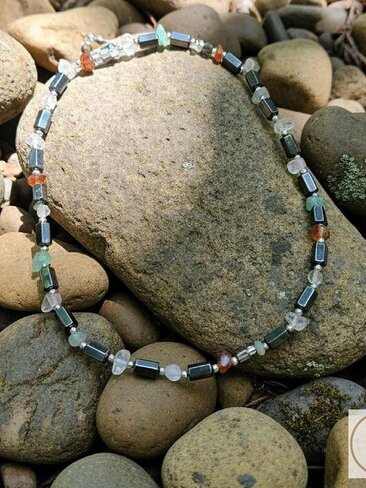 Semiprecious Stone & Hematite Necklace
