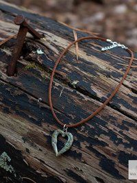 Elegant Brass Angel Wings Heart Choker Necklace: Boho Jewelry