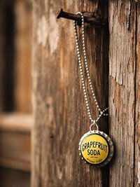 Vintage Soda Bottle Cap Necklace, Retro 1970s Americana Jewelry