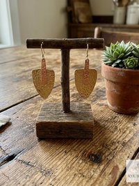 Mixed Metal Hammered Arrowhead Earrings – Handcrafted Brass and Copper Design