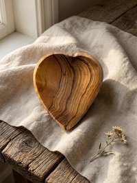 Small Olive Wood Heart Bowl - Trinket Dish