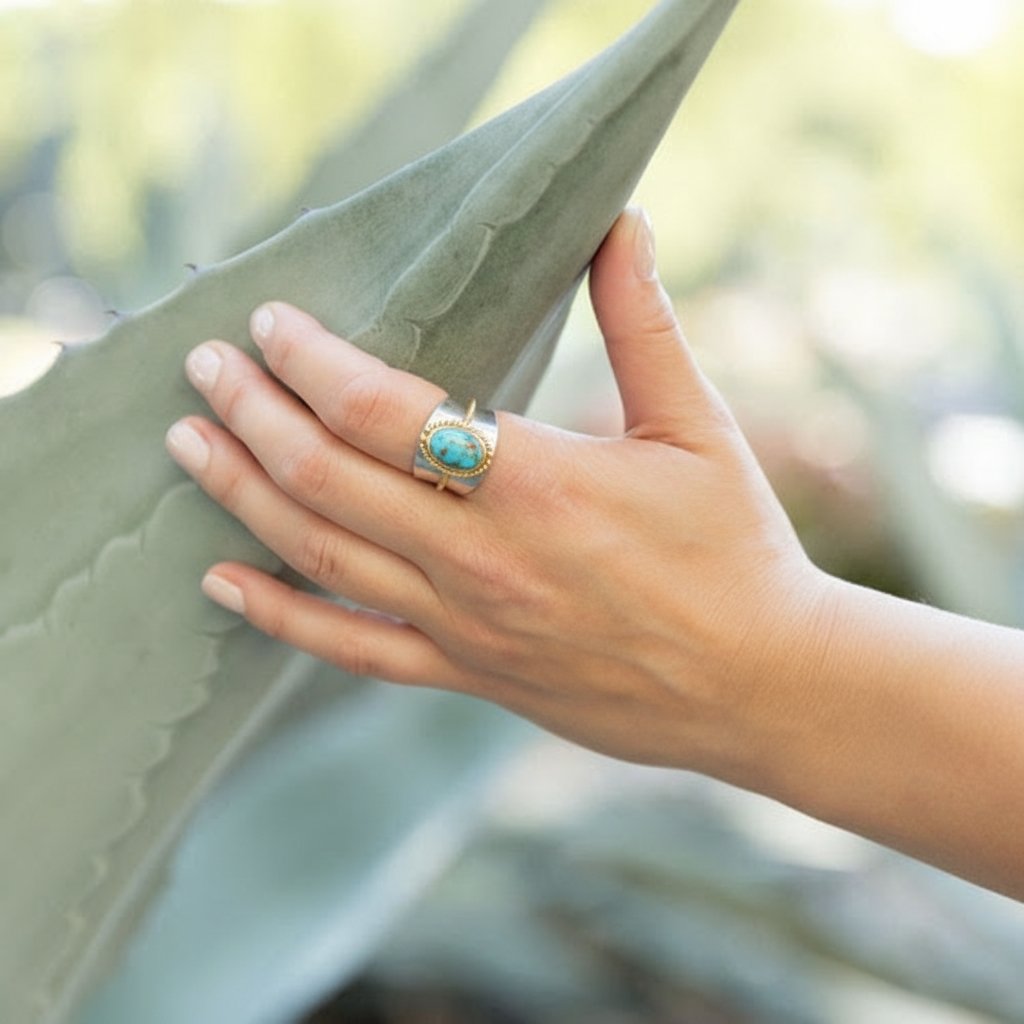 Two Tone Rope Edge Turquoise Ring