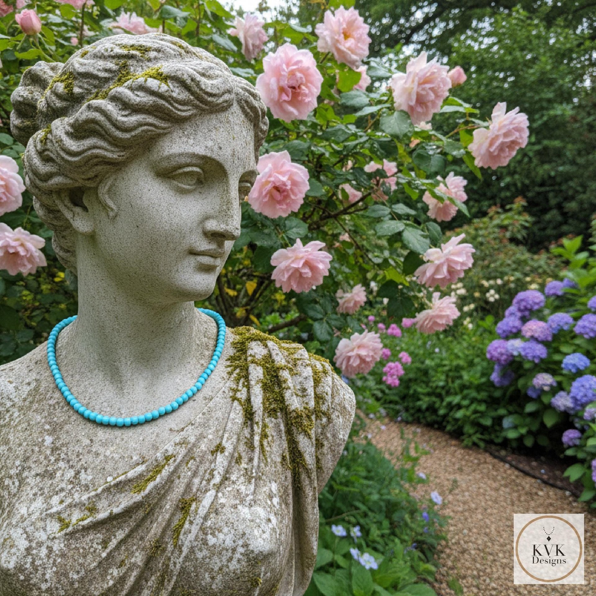 Turquoise Bead Necklace: Beaded Turquoise Choker