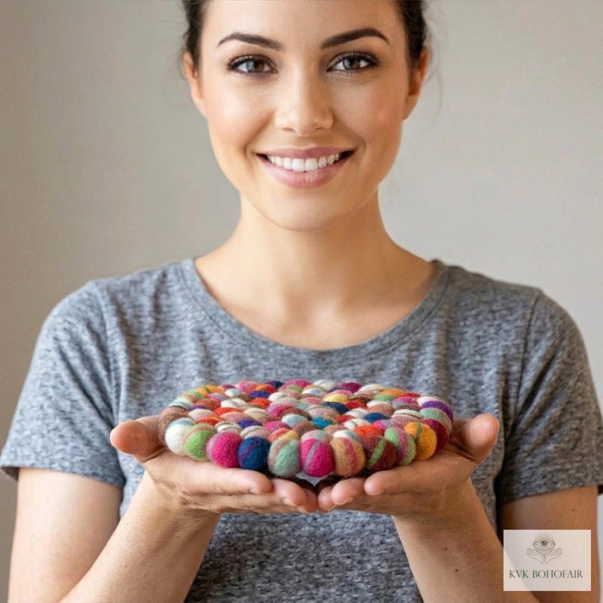 Colorful Wool Felt Ball Trivet, Boho Kitchen Hot Pad, Handwoven Table Pot Holder