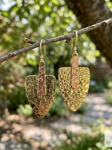 Mixed Metal Hammered Arrowhead Earrings – Handcrafted Brass and Copper Design