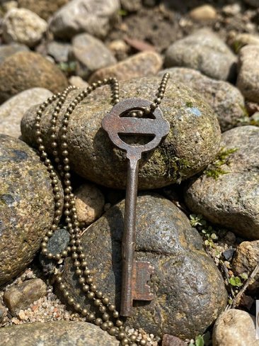Antique Skeleton Key Necklace YARDLEY, Iron Trunk Pendant, Brass Ball Jewelry