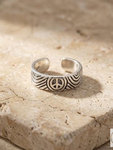 Sterling Silver Peace Sign Toe Ring
